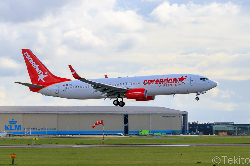 Corendon Airlines Boeing 737-800 TC-COR