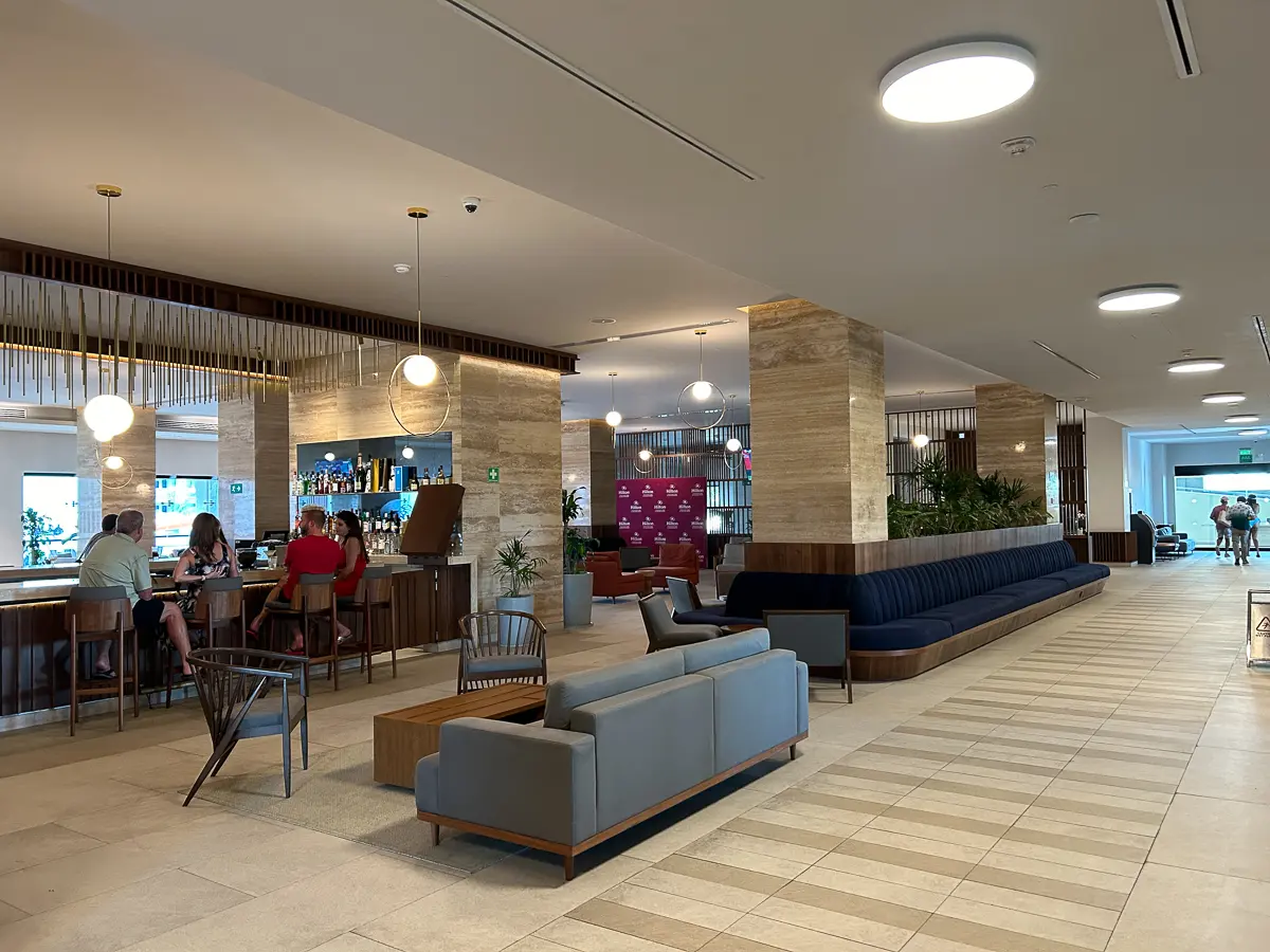 ヒルトンカンクンマールカリベのロビー