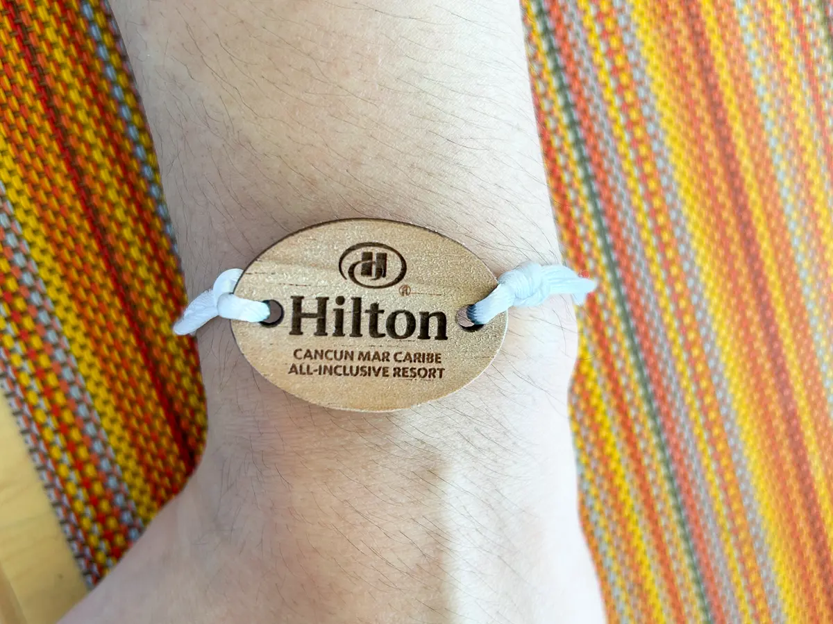 宿泊証明のブレスレット