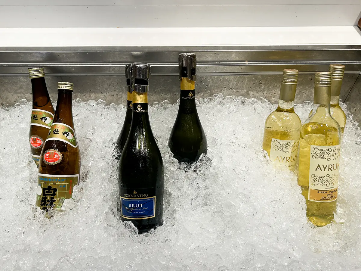 イブニングカクテルのアルコール