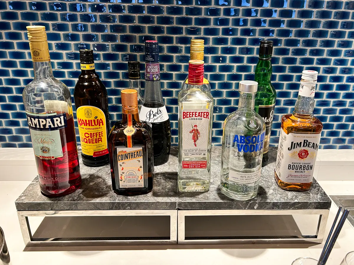 イブニングカクテルのアルコール