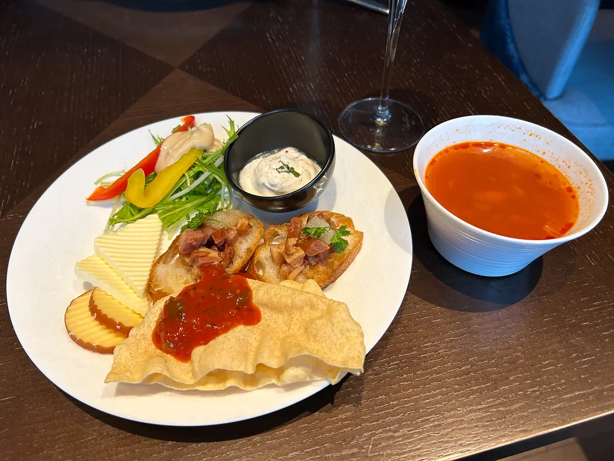 イブニングカクテルの料理