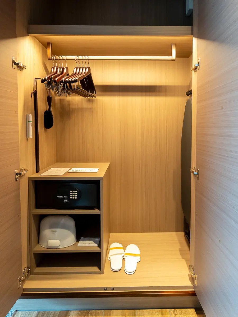 エグゼクティブルームのクローゼット