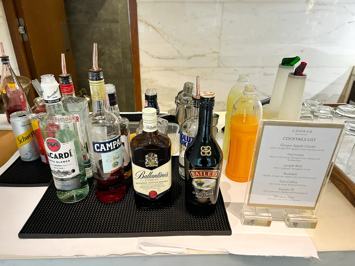 イブニングカクテルのアルコール