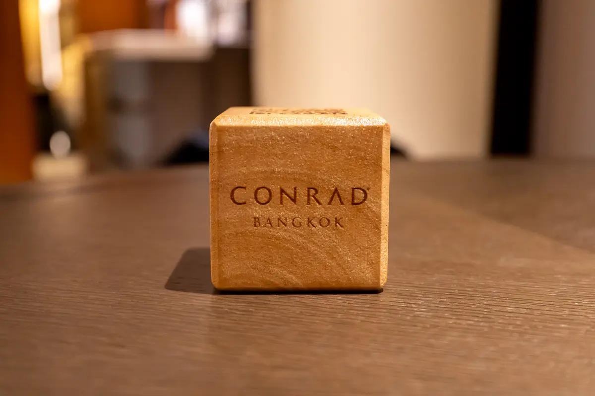 コンラッドバンコクの置物