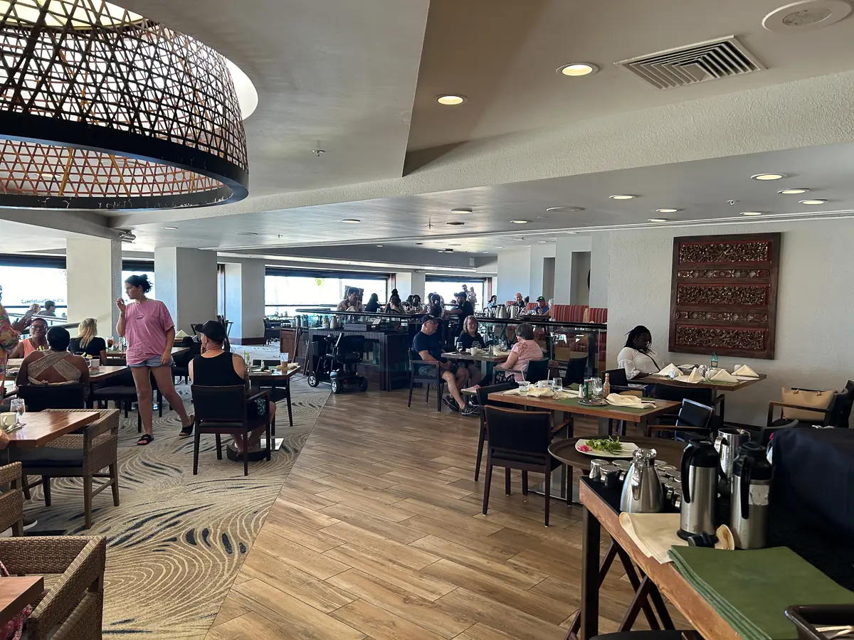 バリ・オーシャンフロントの店内