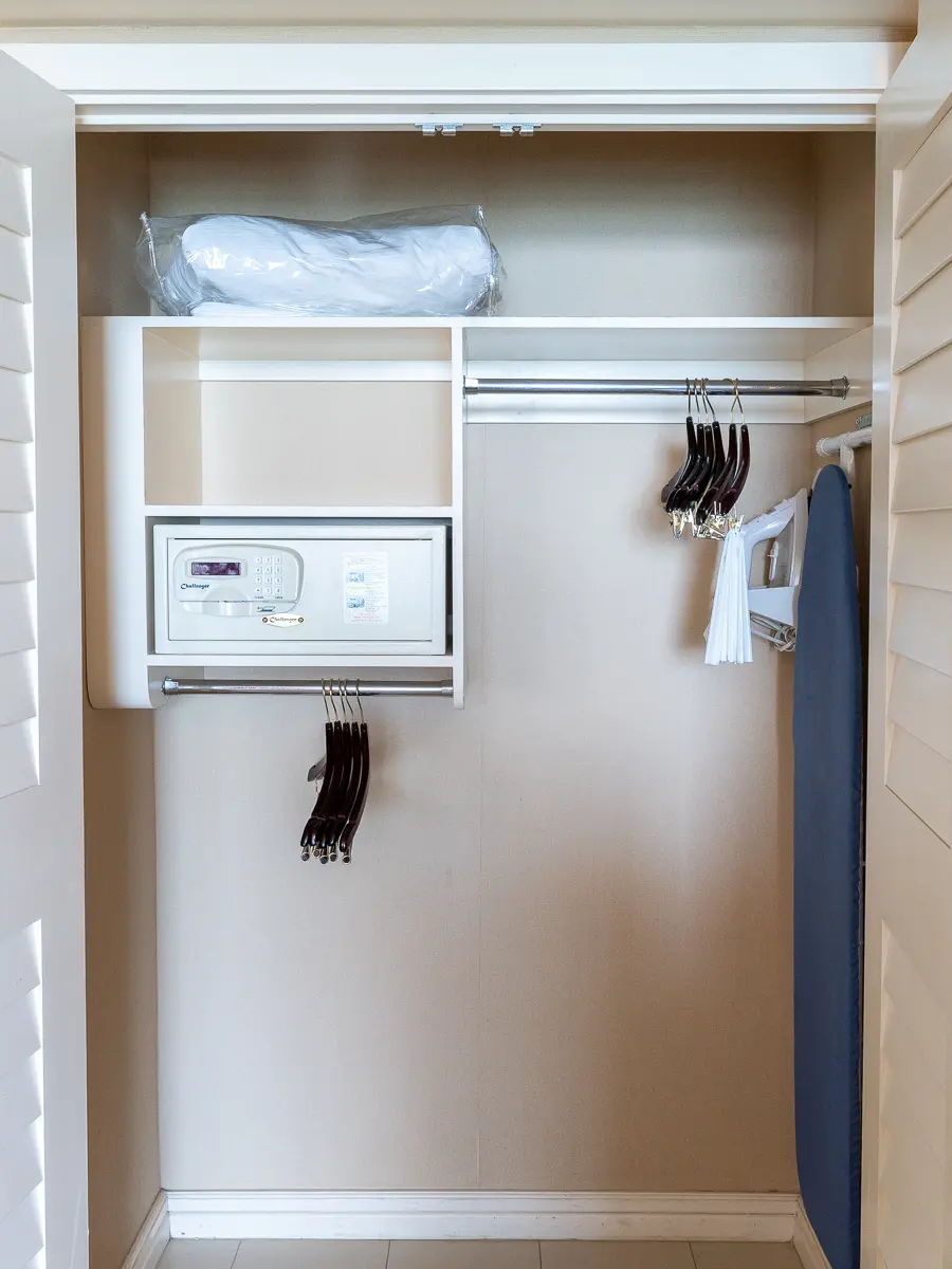 レインボータワーのクローゼット